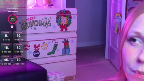 Snapshot of daphnemadison chatting on 01-14-25, 11:48 Daphne Madison online show from 01-14-25, 11:48
