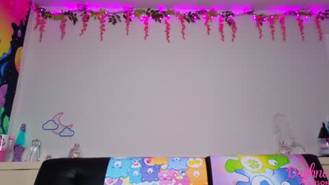 Daphne Madison online show from 11-04-25, 09:25