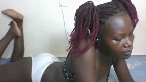 ESTHER online show from 02-23-25, 05:45