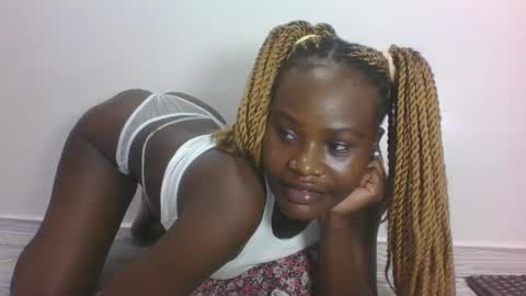 ESTHER online show from 06-10-26, 04:34