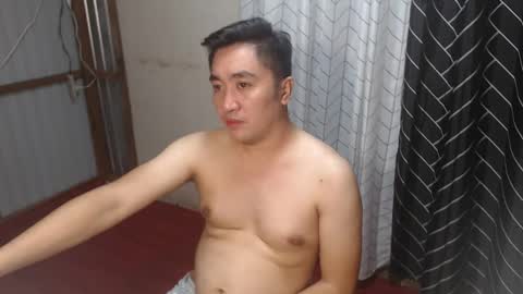 Snapshot of darby1992 chatting on 02-22-25, 02:30 Rob online show from 02-22-25, 02:30