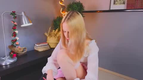 Kami online show from 11-15-25, 03:15