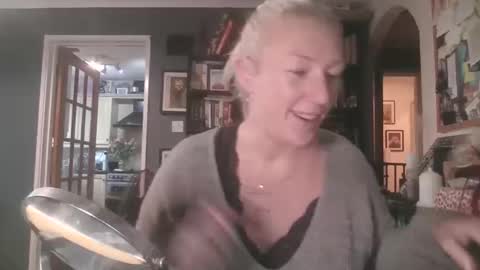 Snapshot of darcyduke chatting on 02-02-26, 09:08 Darcy online show from 02-02-26, 09:08