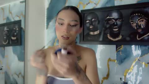 Snapshot of darianna_atehortua chatting on 06-06-26, 03:06 Dary online show from 06-06-26, 03:06