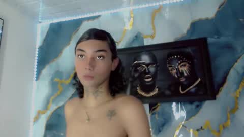 Snapshot of darianna_atehortua chatting on 06-10-26, 01:32 Dary online show from 06-10-26, 01:32