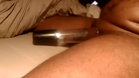 Snapshot of darichrichardson chatting on 12-14-25, 09:36 Betty and Robert Play time online show from 12-14-25, 09:36