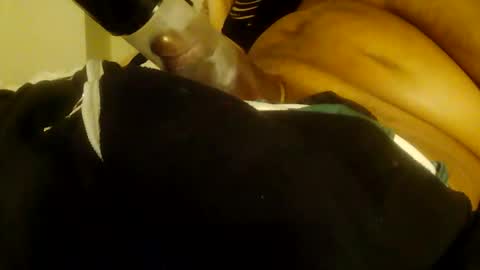 Snapshot of darichrichardson chatting on 12-18-25, 06:08 Betty and Robert Play time online show from 12-18-25, 06:08