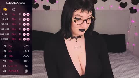 Snapshot of dario_doll_ chatting on 01-22-25, 12:38 Daria online show from 01-22-25, 12:38