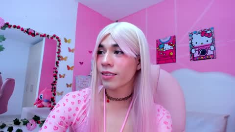 Snapshot of daripqueen chatting on 02-14-25, 06:08 DaripQueen online show from 02-14-25, 06:08