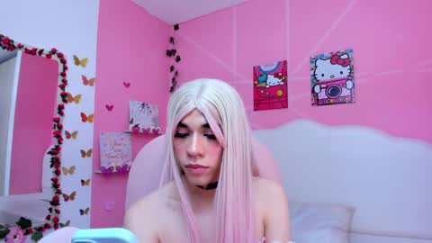 Snapshot of daripqueen chatting on 03-11-25, 06:08 DaripQueen online show from 03-11-25, 06:08