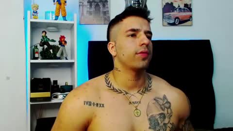 Snapshot of darius_phoenix chatting on 12-02-24, 10:07 Darius Phoenix online show from 12-02-24, 10:07