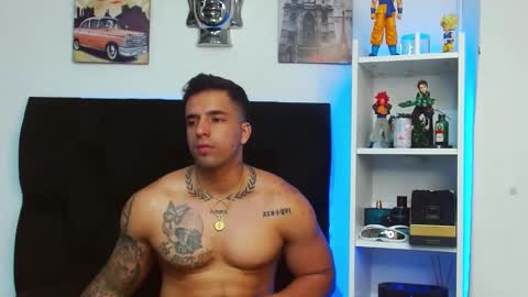 Snapshot of darius_phoenix chatting on 12-17-24, 12:33 Darius Phoenix online show from 12-17-24, 12:33