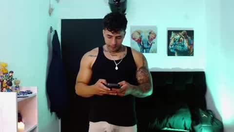 Darius Phoenix  online show from 04-29-26, 06:47