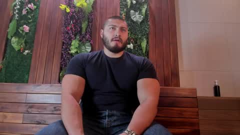 Darius online show from 04-24-26, 11:23