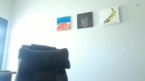 dariux_m online show from 06-08-26, 02:06