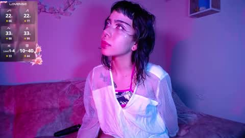 Dark online show from 11-06-25, 12:17