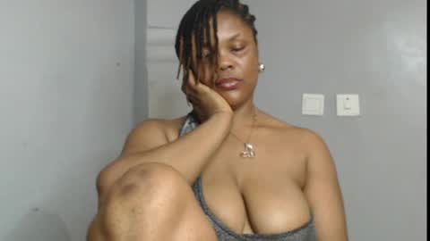 Snapshot of dark_chocoxx chatting on 05-04-26, 05:20 Goodness online show from 05-04-26, 05:20