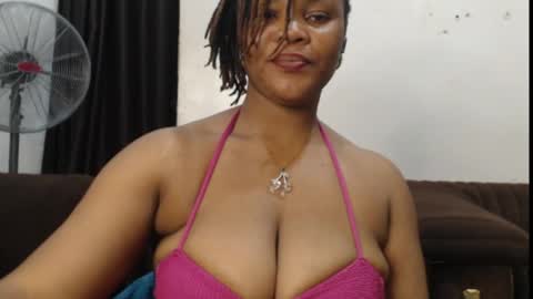 Snapshot of dark_chocoxx chatting on 05-27-26, 06:10 Goodness online show from 05-27-26, 06:10