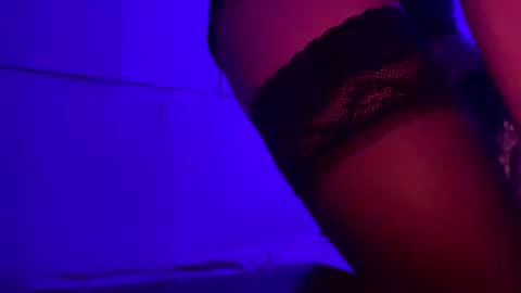 dark_couple225200 online show from 05-09-26, 08:58