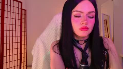 Snapshot of dark_diva chatting on 06-15-26, 09:39 Diva online show from 06-15-26, 09:39