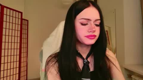 Snapshot of dark_diva chatting on 06-16-26, 08:55 Diva online show from 06-16-26, 08:55