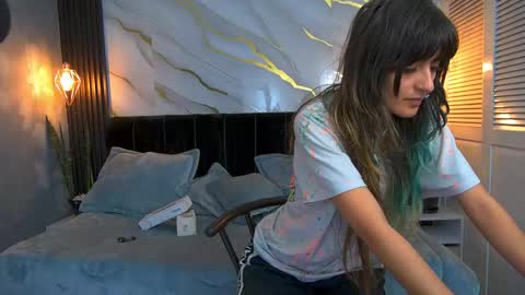 dark_dominika online show from 04-17-26, 01:03