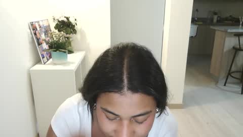 Snapshot of dark_enchantress_ chatting on 01-08-25, 02:25 Sofia online show from 01-08-25, 02:25