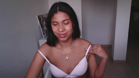 Snapshot of dark_enchantress_ chatting on 01-11-25, 10:07 Sofia online show from 01-11-25, 10:07