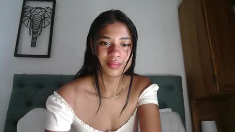Snapshot of dark_enchantress_ chatting on 10-05-25, 05:33 Sofia online show from 10-05-25, 05:33