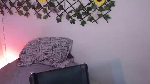 dark_flama online show from 08-02-26, 04:22