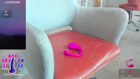 Snapshot of dark_greens chatting on 03-07-25, 12:34 dark greens online show from 03-07-25, 12:34