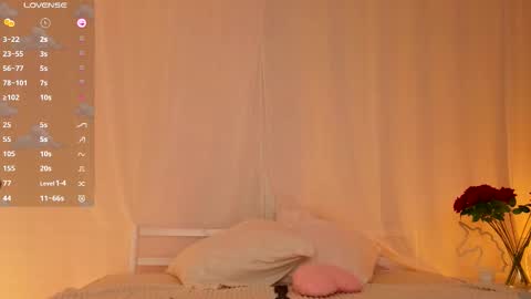 Snapshot of dark_lola_ chatting on 11-07-25, 03:17 Lola online show from 11-07-25, 03:17