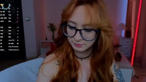 Lola online show from 06-01-26, 02:02