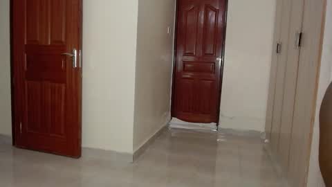 dark_qween online show from 02-07-26, 03:43