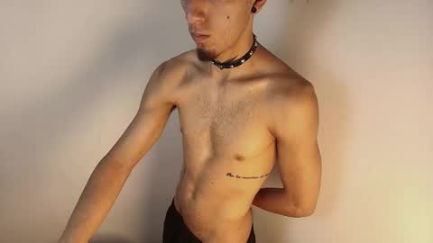 Snapshot of dark_rosse1 chatting on 01-16-26, 10:36 rosse online show from 01-16-26, 10:36