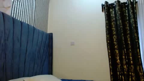 Tiff online show from 05-04-26, 05:03