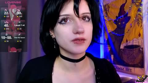 Snapshot of dark_vamp_ chatting on 12-10-24, 09:22 Vamp online show from 12-10-24, 09:22