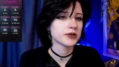 Snapshot of dark_vamp_ chatting on 12-14-24, 02:56 Vamp online show from 12-14-24, 02:56