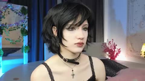 Snapshot of dark_vamp_ chatting on 03-01-25, 12:23 Vamp online show from 03-01-25, 12:23