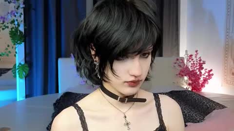 Snapshot of dark_vamp_ chatting on 03-01-25, 06:32 Vamp online show from 03-01-25, 06:32