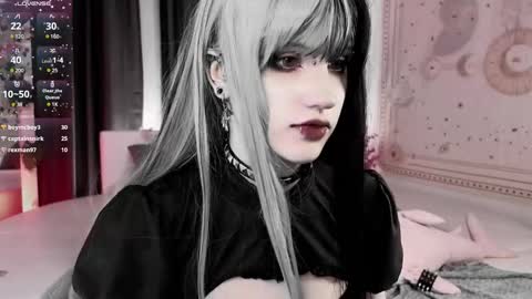 Snapshot of dark_vamp_ chatting on 03-08-25, 03:13 Vamp online show from 03-08-25, 03:13