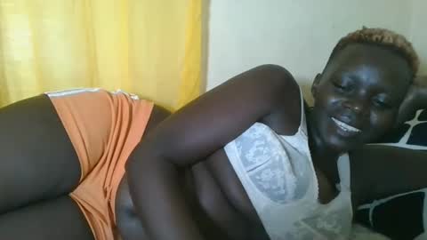 Snapshot of darkberry24 chatting on 02-02-25, 05:59 MELDA online show from 02-02-25, 05:59