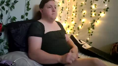 Snapshot of darkestdesire91 chatting on 10-20-25, 08:09 darkestdesire91 online show from 10-20-25, 08:09