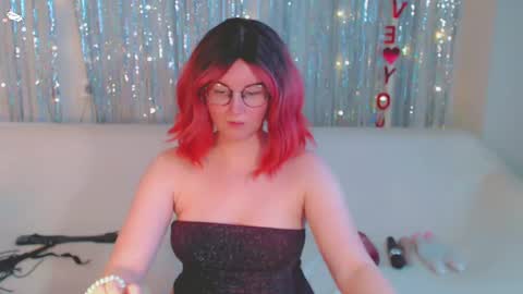 Kelly online show from 02-09-25, 11:47