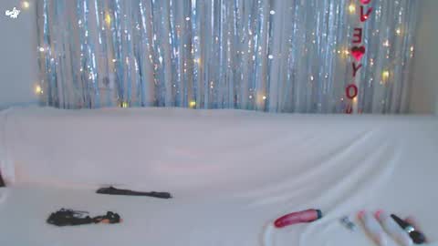 Kelly online show from 02-28-25, 09:04