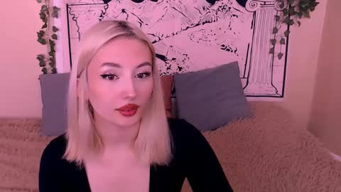 Snapshot of darklovebby chatting on 03-12-25, 05:24 Lana Jack and Tom online show from 03-12-25, 05:24