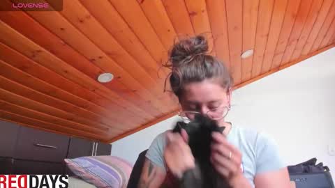 Darkness online show from 09-12-25, 04:40