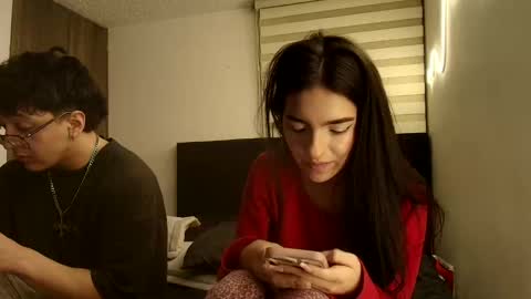 Snapshot of darkpleasuress chatting on 03-21-26, 08:19 darkpleasuress online show from 03-21-26, 08:19