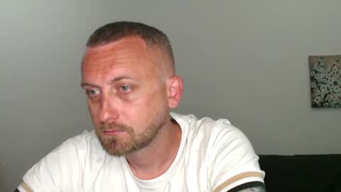 Snapshot of darksiderr13 chatting on 04-07-26, 03:29 Tony online show from 04-07-26, 03:29