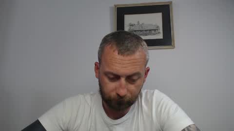 Snapshot of darksiderr13 chatting on 04-23-26, 04:35 Tony online show from 04-23-26, 04:35